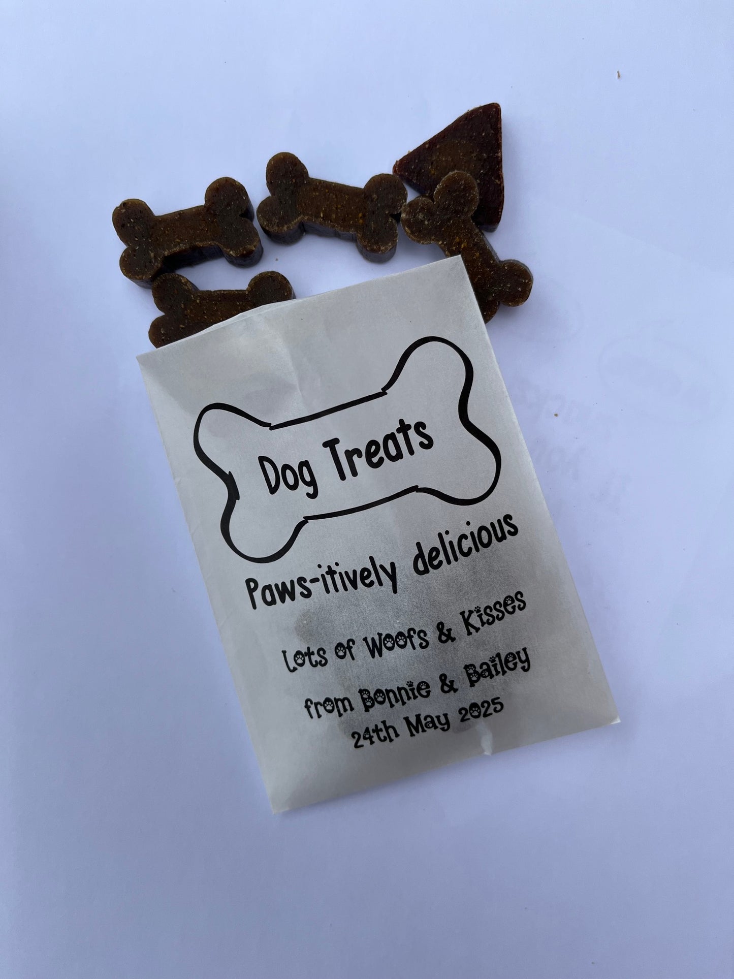 Personalised Pet Treat Bag, Gift for Dogs Cats Party Bags/Wedding Favours - 3 Designs - 117 x 89 mm